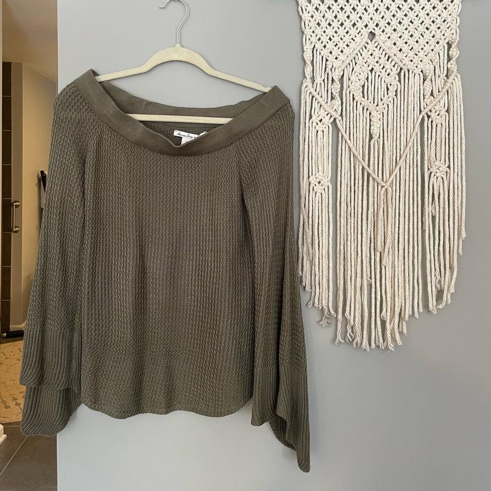 Off shoulder top